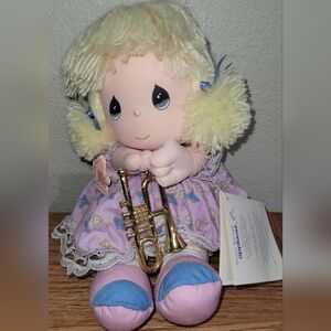 Precious Moments:  The Precious Moments Quartet Musical Collection Music Box